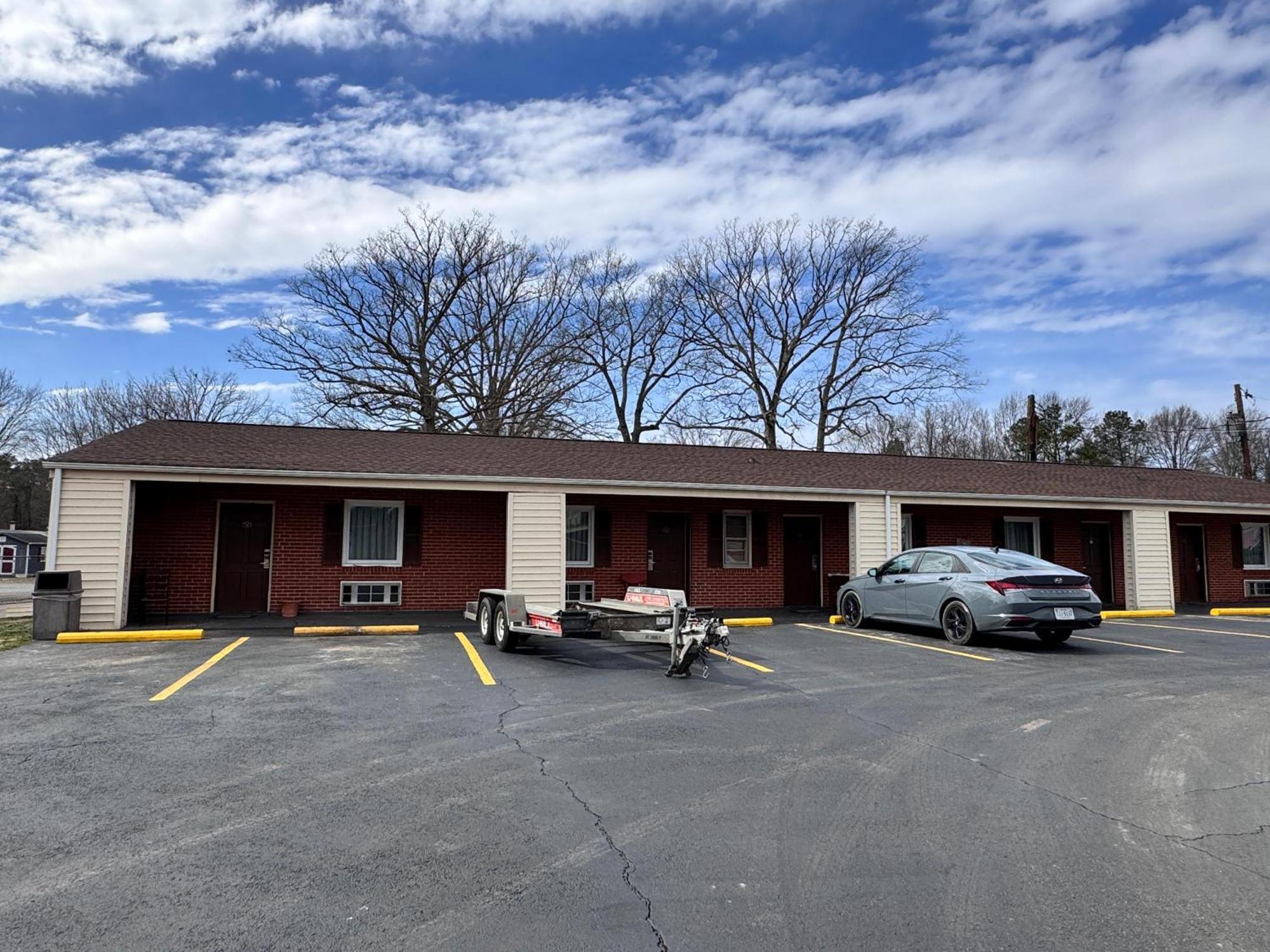 Oyo Palm Leaf Motel Ashland Exterior foto